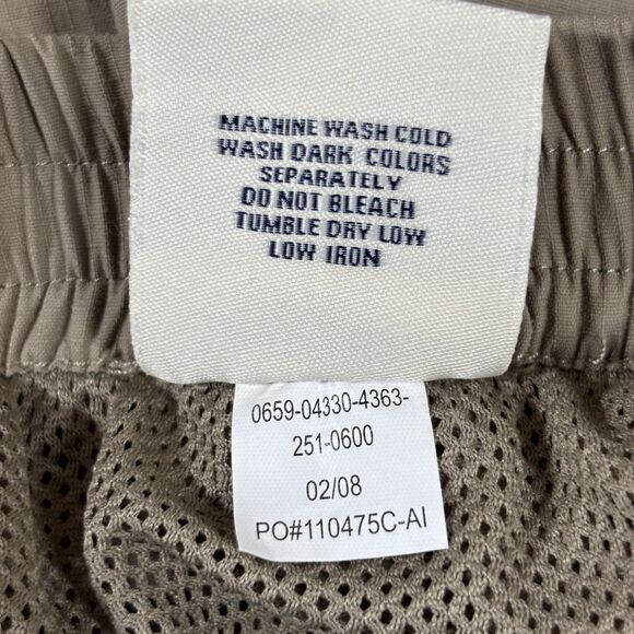 Magellan Sportswear Convertible Pants Men's Large Khaki Zip Off Fishing Hiking - Picture 12 of 12